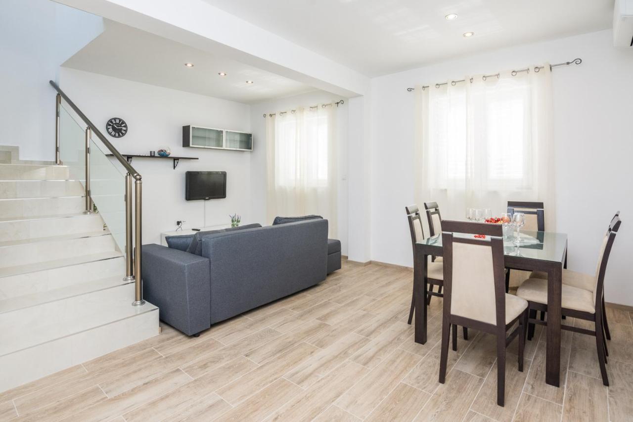 Apartamento Kuca Za Odmor "Roko" Bibinje Exterior foto