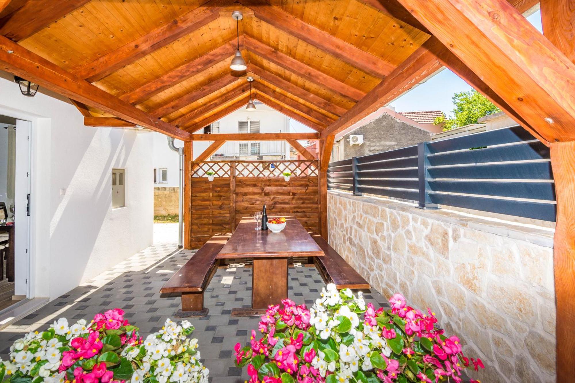 Apartamento Kuca Za Odmor "Roko" Bibinje Exterior foto